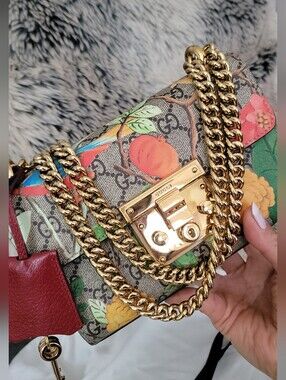 AUTHENTIC,GUCCI SMALL GG SUPREME TIAN PADLOCK FLORAL WOMAN,CROSSBODY BAG!